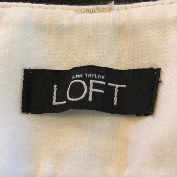 LOFT Ann Taylor Marisa Ankle Pink Paisley Print on Cream Straight Leg Pants - Picture 9 of 11